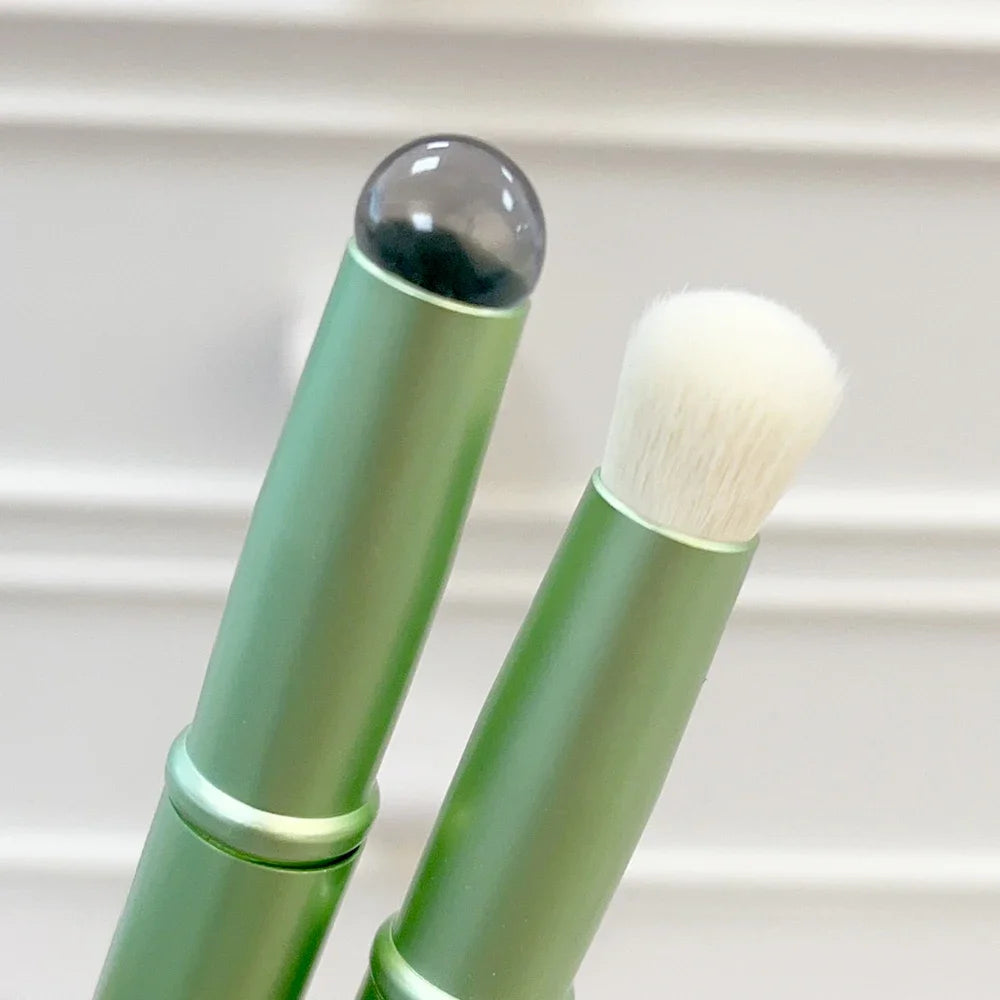 Double Head Silicone Lip Brush Cover Angled Concealer Brush Professional Fingertips Soft Lipstick Round Head Makeup Brushes Tool