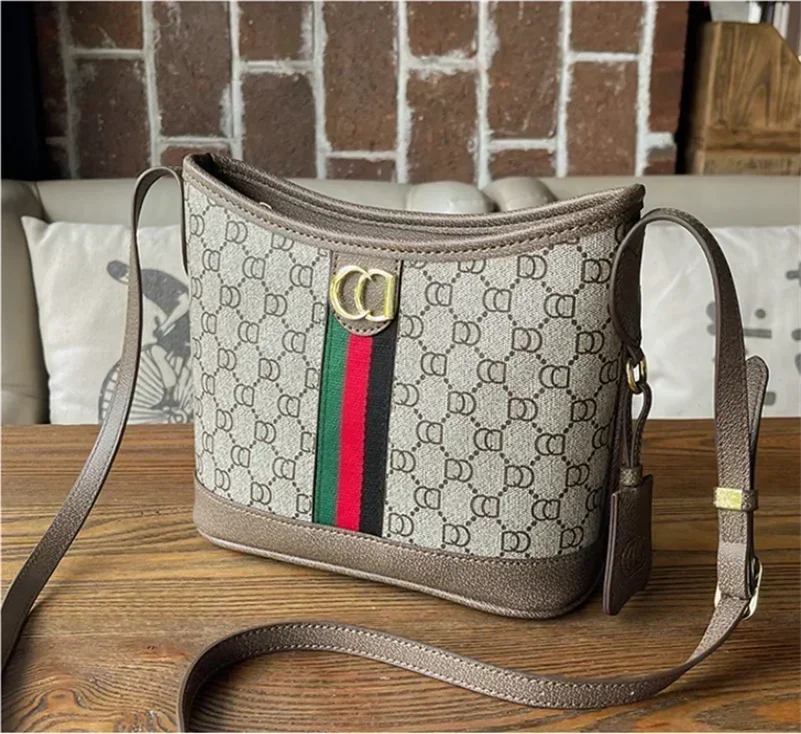 luxury vintage flower bucket bag for women 2024 new handbag versatile casual shoulder crossbody bag BG10